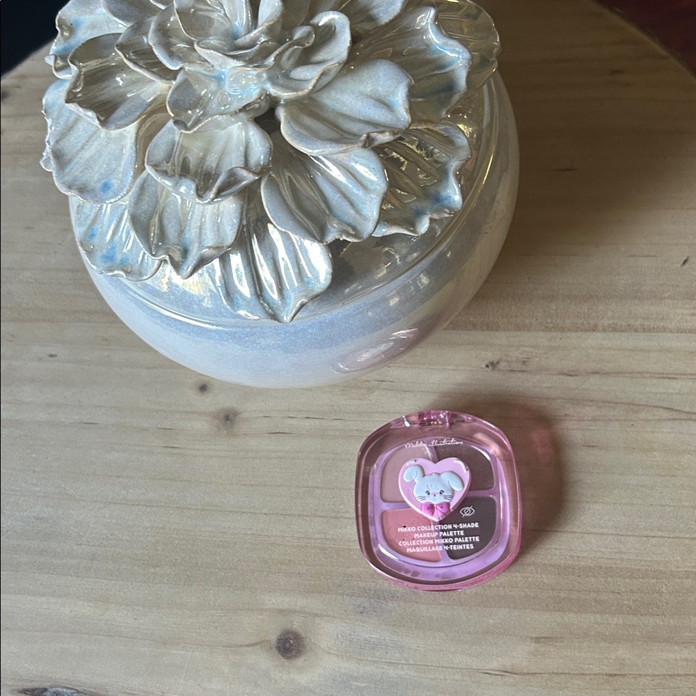 Miniso X Mikko 4 Shade Makeup Palette 01